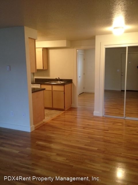 2801 N. Ainsworth - Photo 2