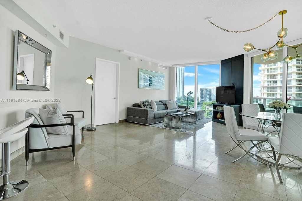 150 Sunny Isles Blvd - Photo 27