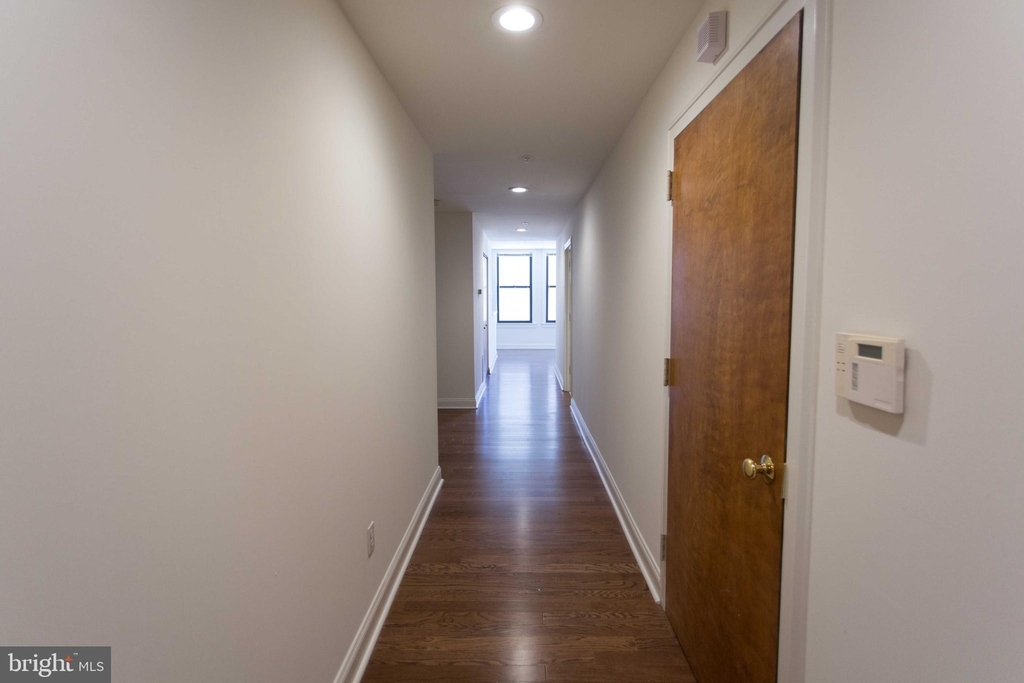 1411 Walnut Street - Photo 28