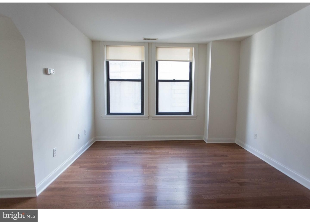 1411 Walnut Street - Photo 5