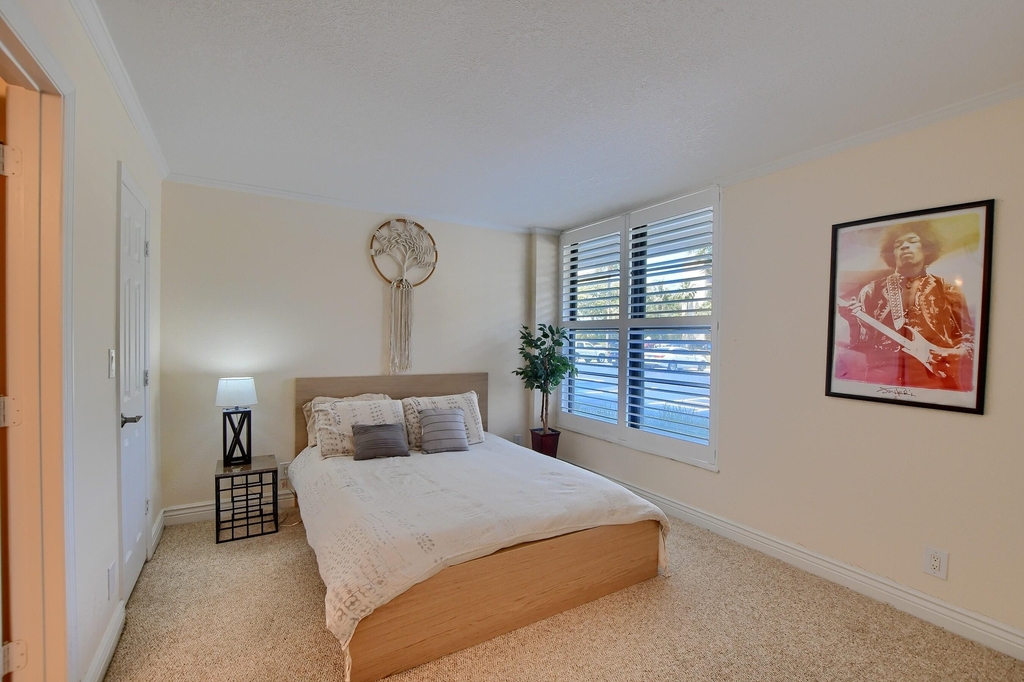 3 Royal Palm Way - Photo 23