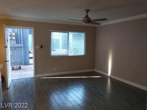 501 South Maryland Parkway - Photo 1