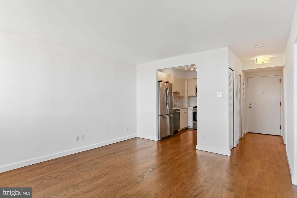 1245 13th St Nw #708 - Photo 5