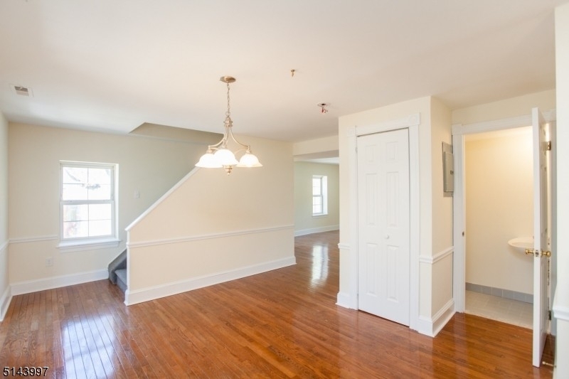 76 York St - Photo 10