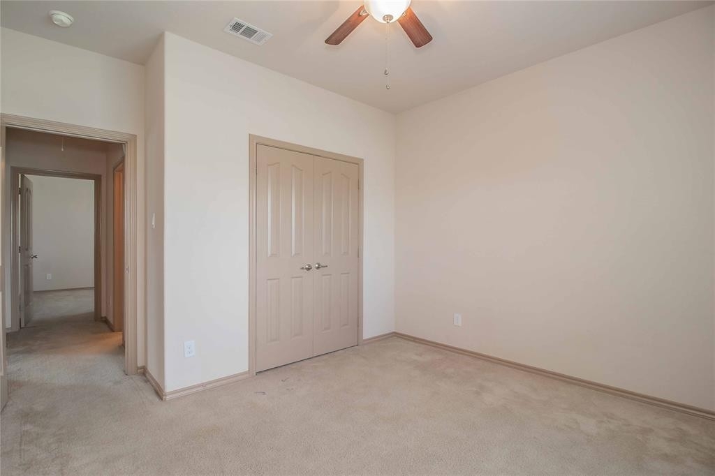 812 Olive Court - Photo 19