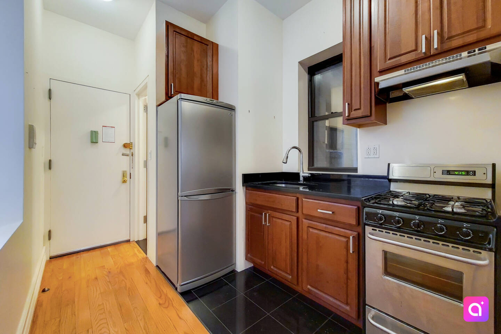 54 West 106th Street - Photo 0