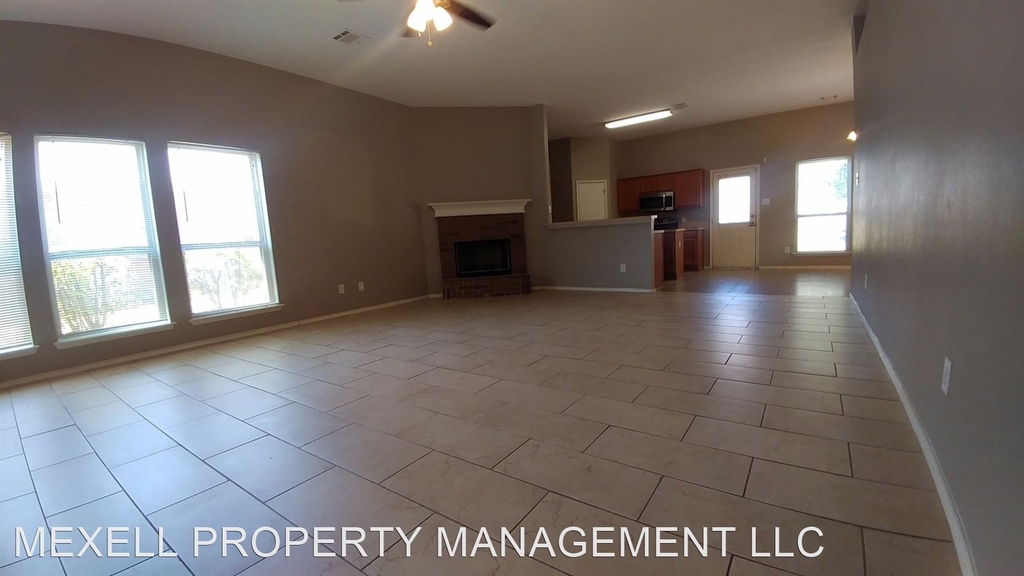 6813 Beechnut Dr - Photo 2