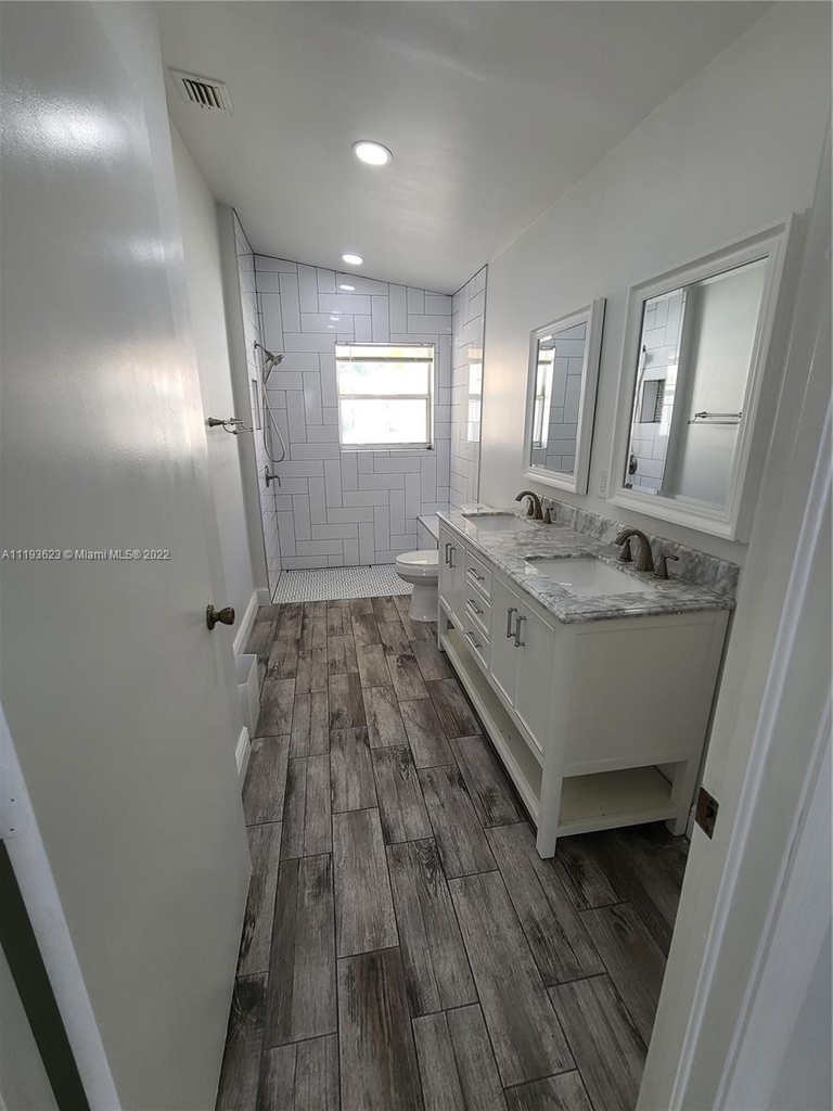 18088 Sw 30th Ct - Photo 12