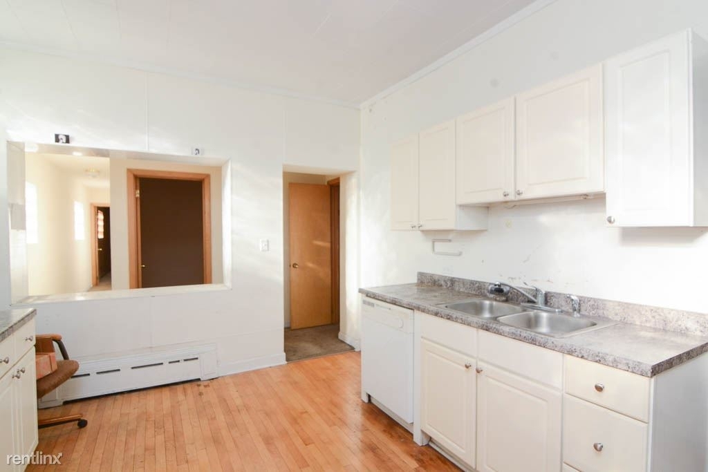 3653 W. Fullerton, Unit 1 - Photo 3