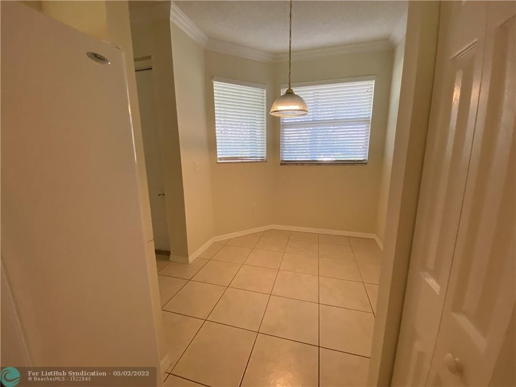 26 Royal Palm Way - Photo 8