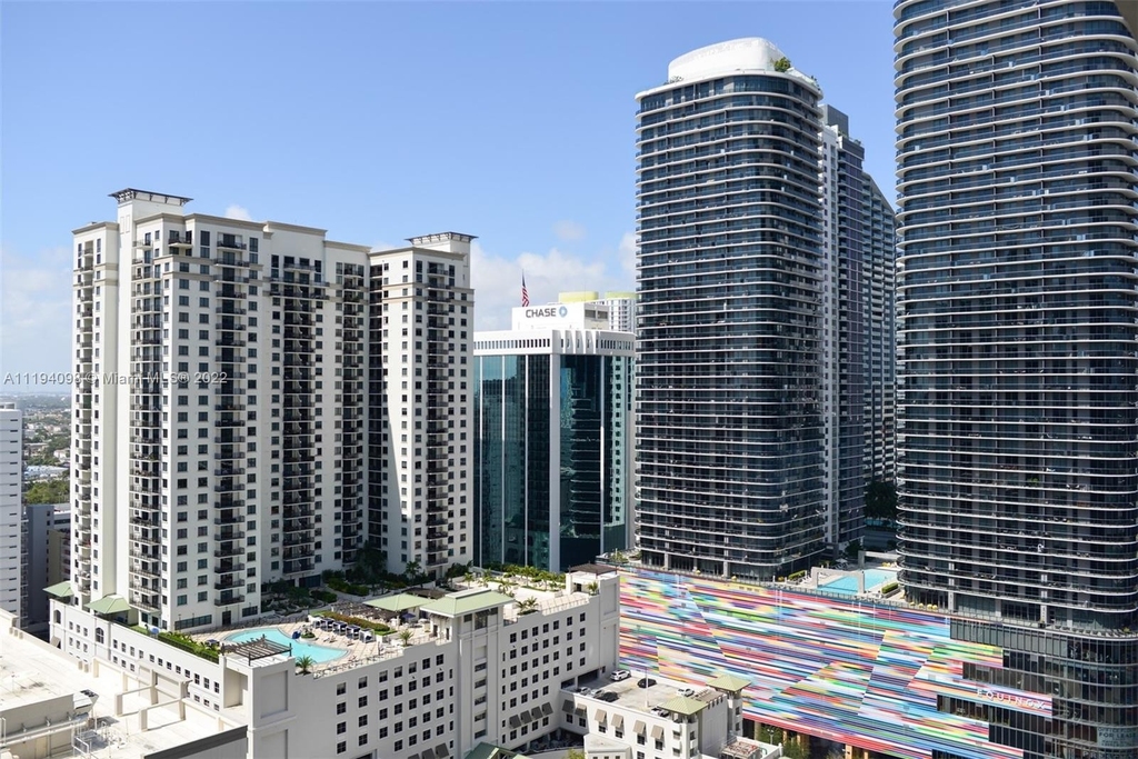 1000 Brickell Plaza - Photo 10