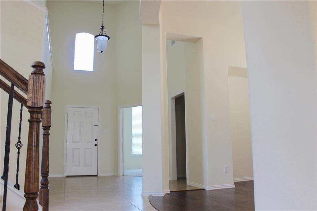 10433 Matador Drive - Photo 2