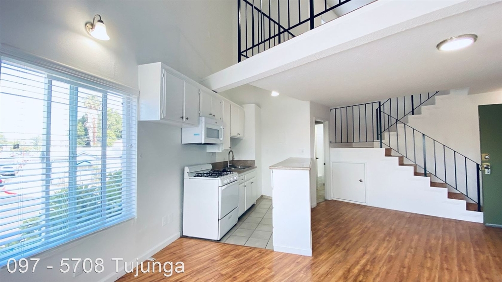 5708 Tujunga Ave. - Photo 6