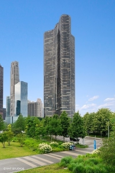 505 N Lake Shore Drive - Photo 0