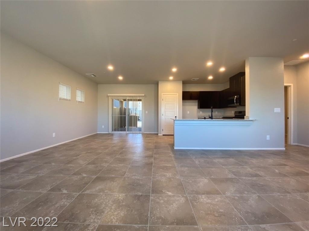 4451 Sapphire Moon Avenue - Photo 3