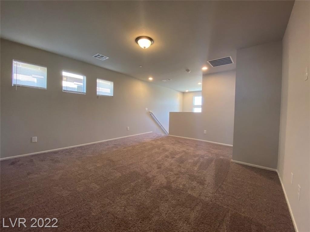 4451 Sapphire Moon Avenue - Photo 11