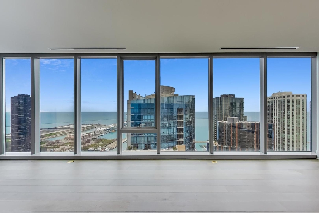 363 E Wacker Drive - Photo 10