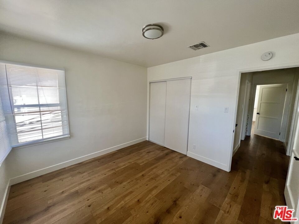 5644 Cartwright Ave - Photo 9