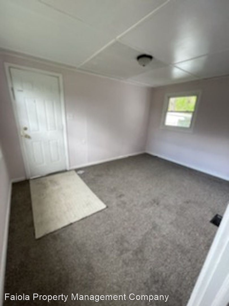 210 Malaga Park Dr. 1 - Photo 1