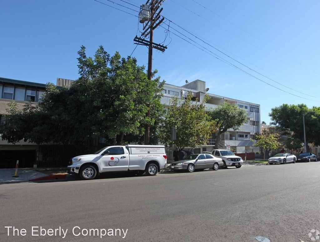 1832 S. Garfield Place - Photo 0