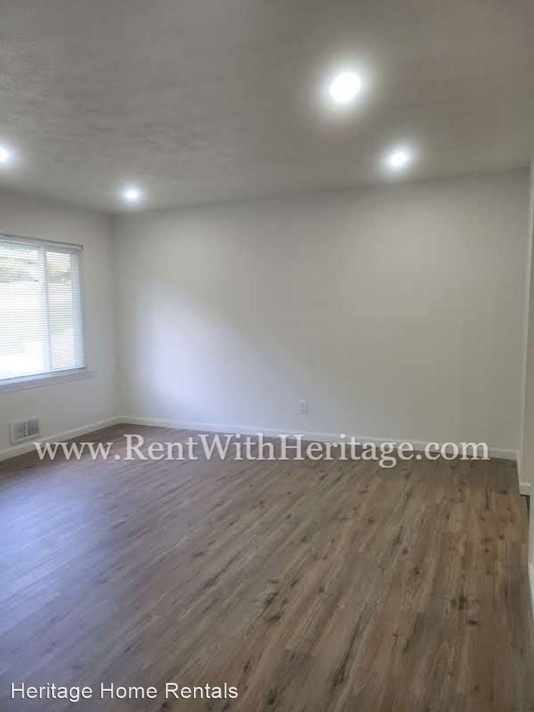 3743 Paul St. - Photo 21