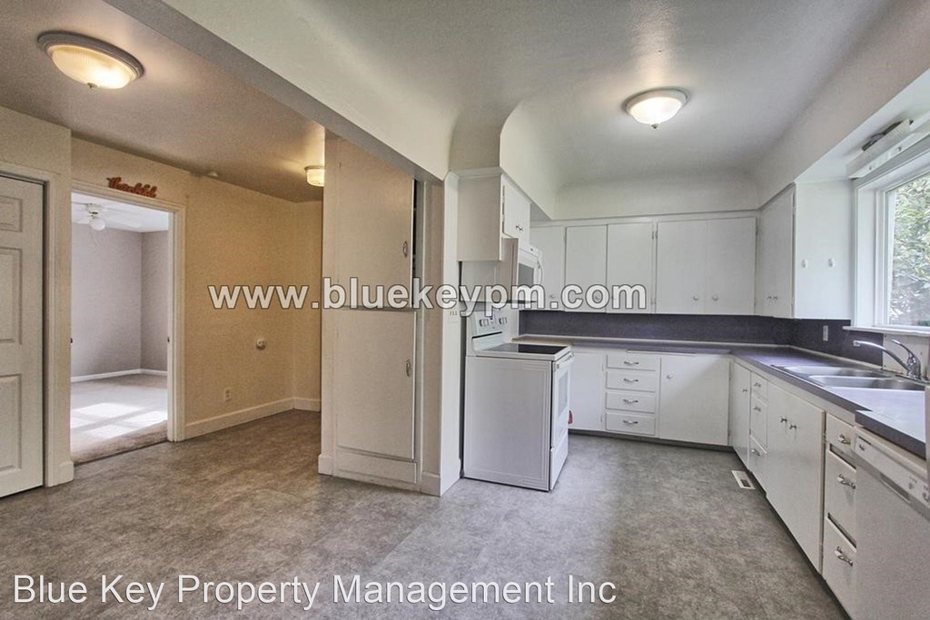 3039 Main Street - Photo 10