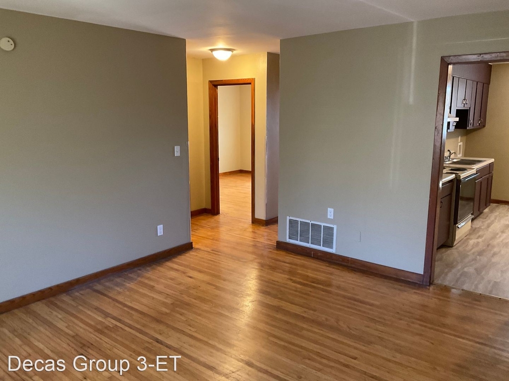 2421 29th Street - Photo 11