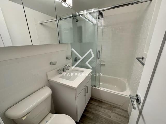 145 East 16th Street - Photo 3