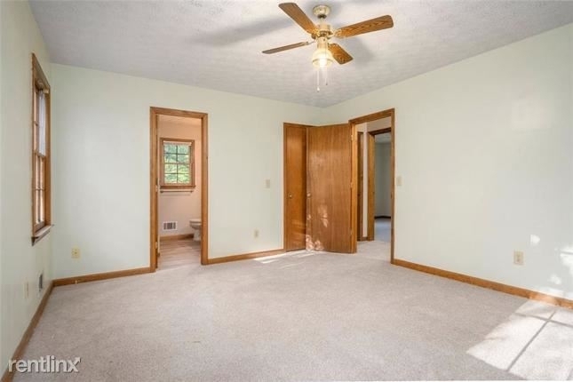 215 Valley Brook Drive - Photo 11