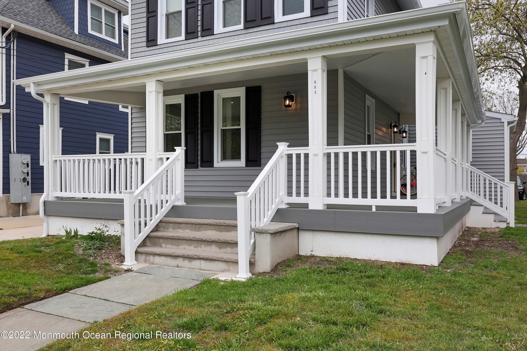 603 2nd Avenue - Photo 2