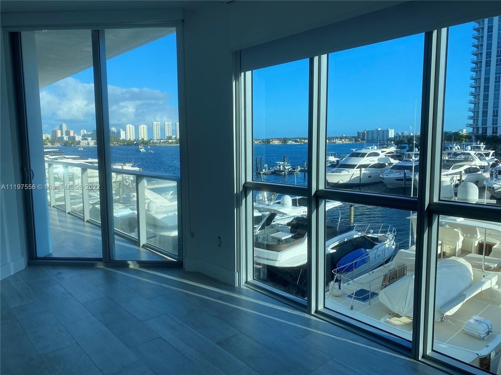 17301 Biscayne Blvd - Photo 1