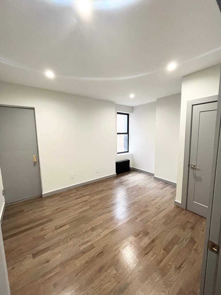 700 West 175th Street - Photo 0