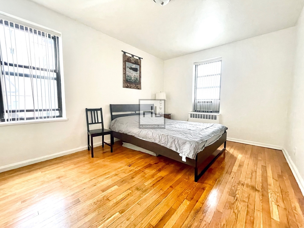 315 East 56 Street - Photo 1