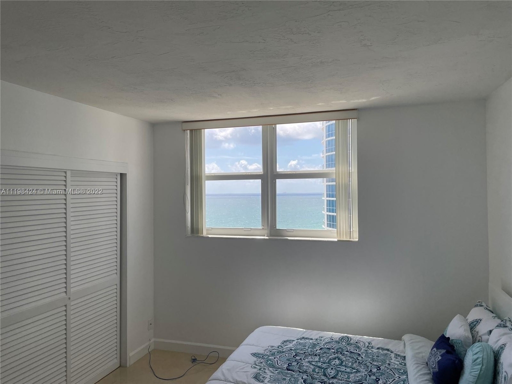 3001 S Ocean Dr - Photo 21