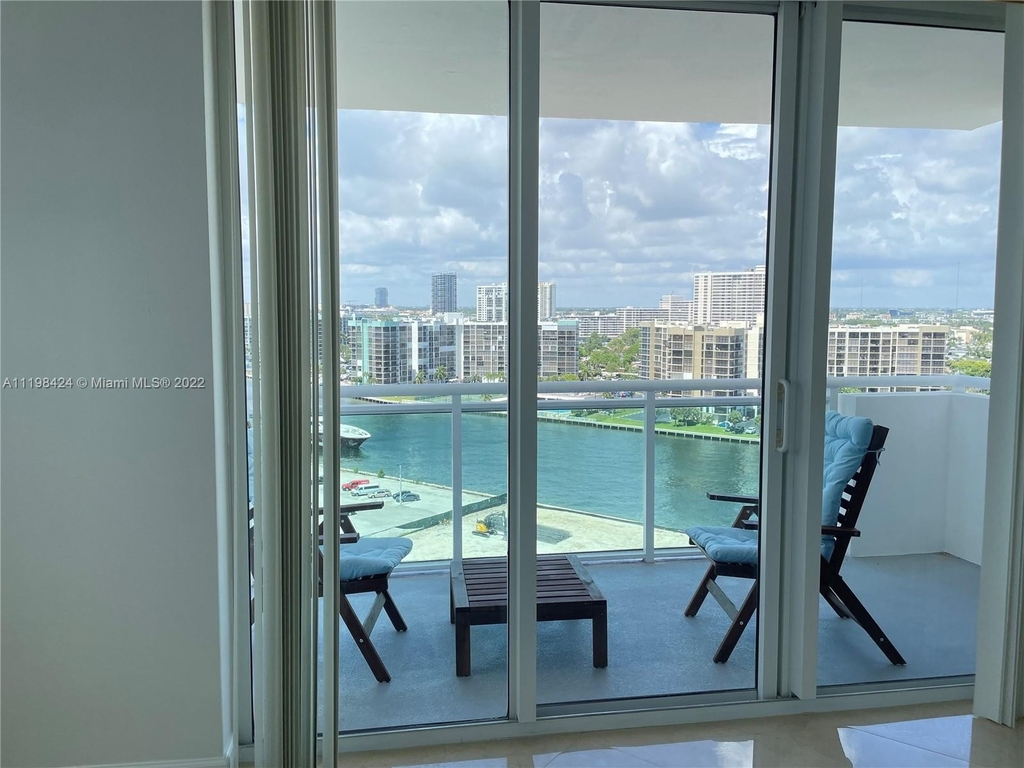 3001 S Ocean Dr - Photo 16