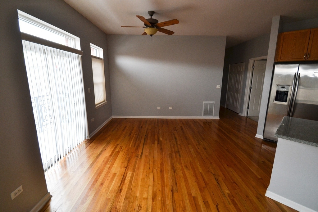 757 W 14th Place - Photo 1