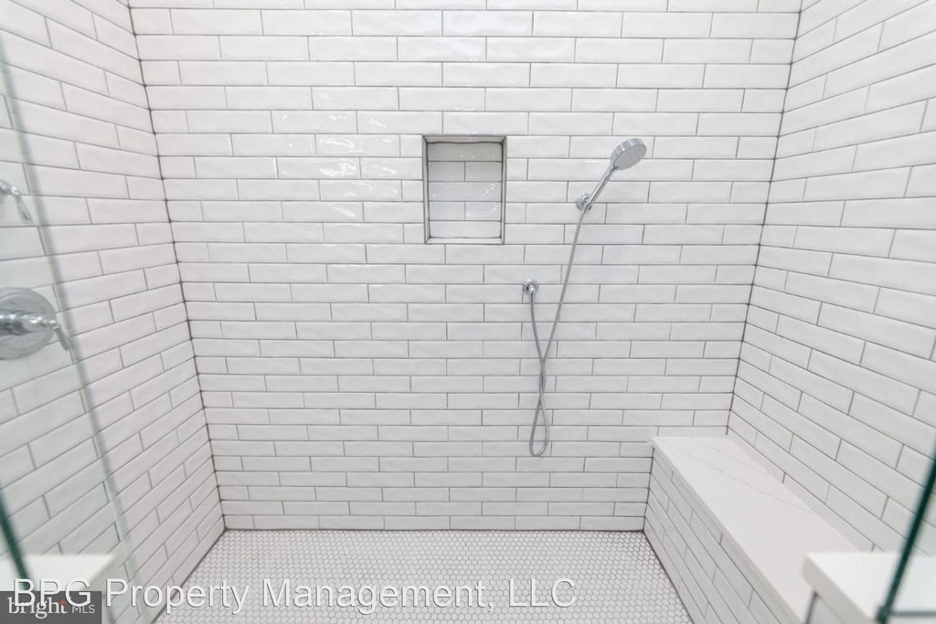5417 9th St. Nw - Photo 9
