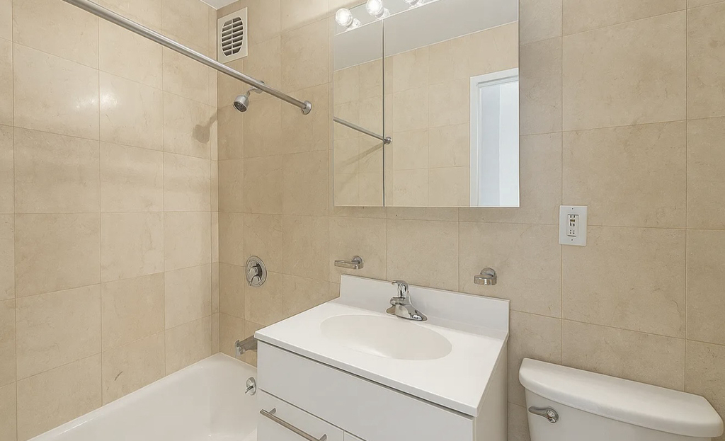 145 4th Avenue - Photo 2