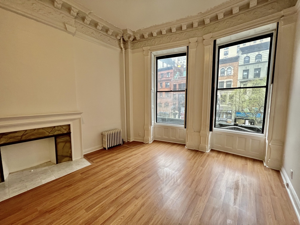 228 West 72nd Street - Photo 5