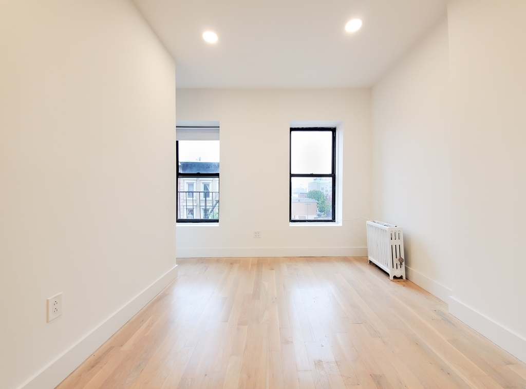 131 5th Avenue - Photo 4