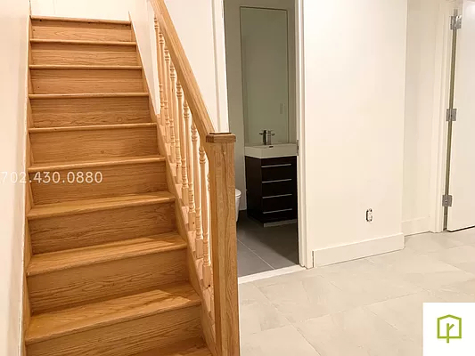 106 Meserole Street - Photo 5