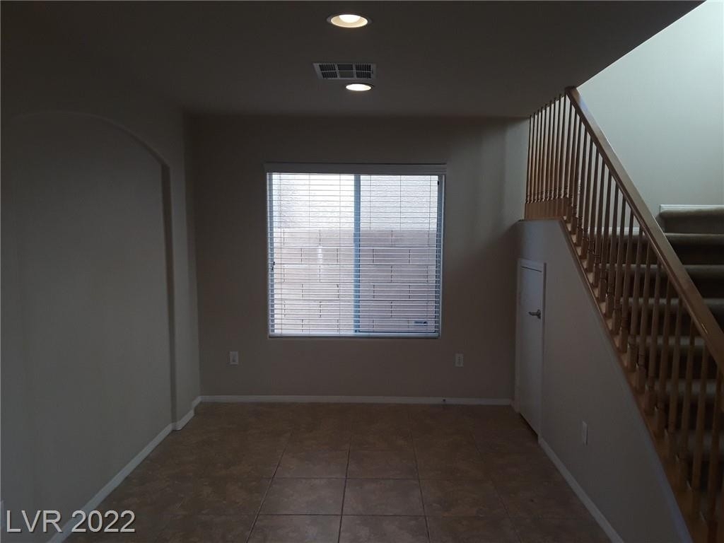 7636 Lookout Hill Street - Photo 3