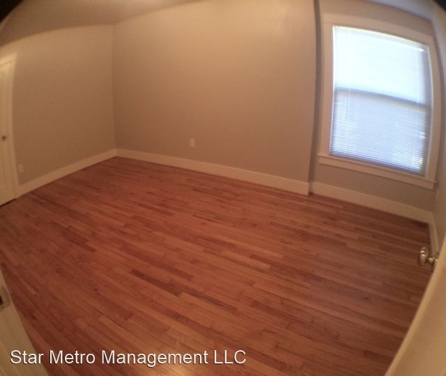 1600 N Colfax St - Photo 9