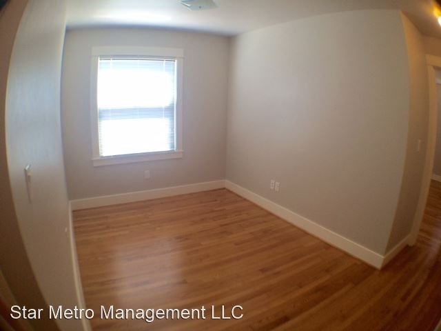 1600 N Colfax St - Photo 12