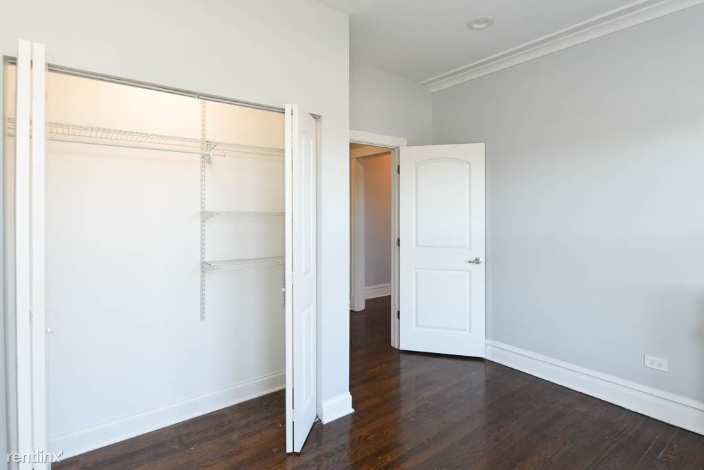 4707 N. Albany, Unit 4 - Photo 10