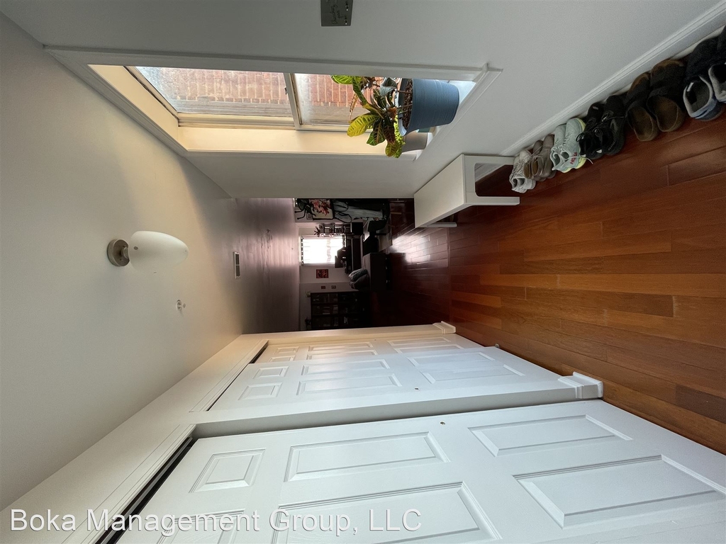 1039 N Calvert Street - Photo 0