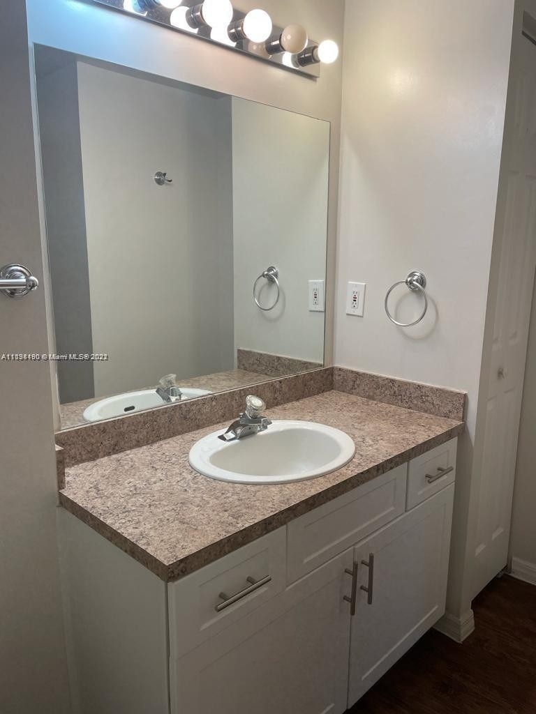 101 Sw 117th Ave - Photo 8