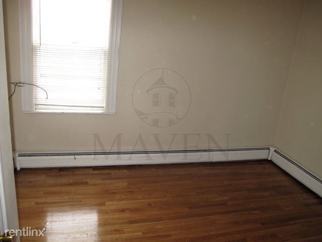 66 Morton Avenue - Photo 4