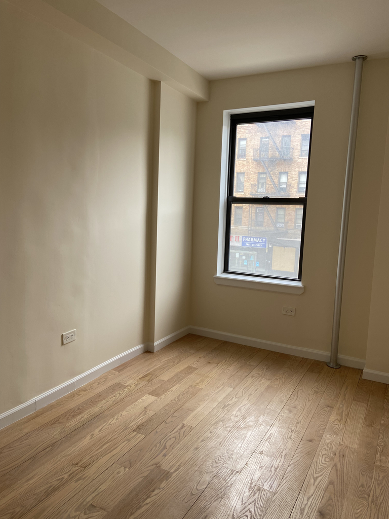 204 West Broadway  - Photo 3