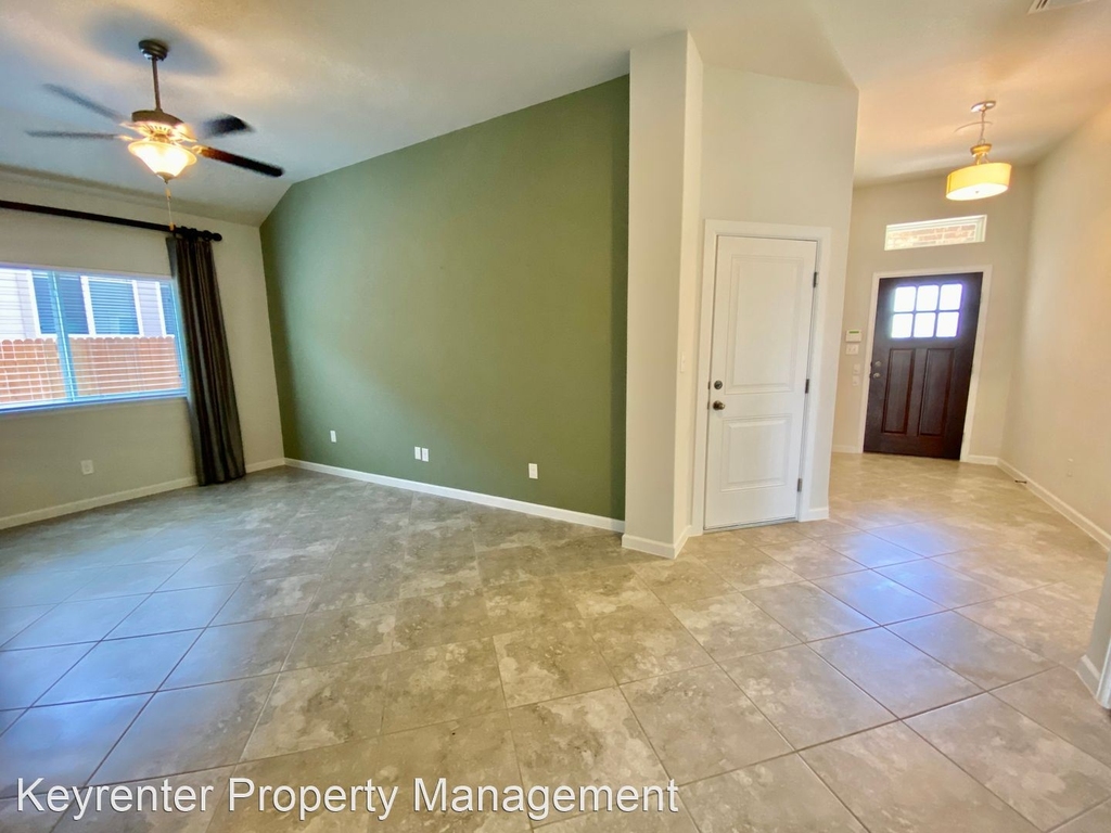 788 Bridgestone Way - Photo 1